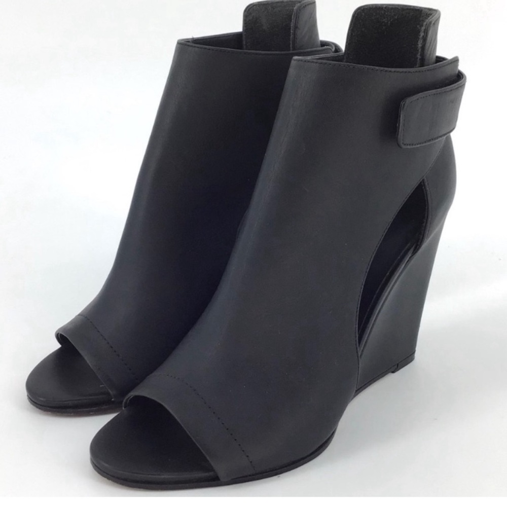Vince wedge open toe shoes